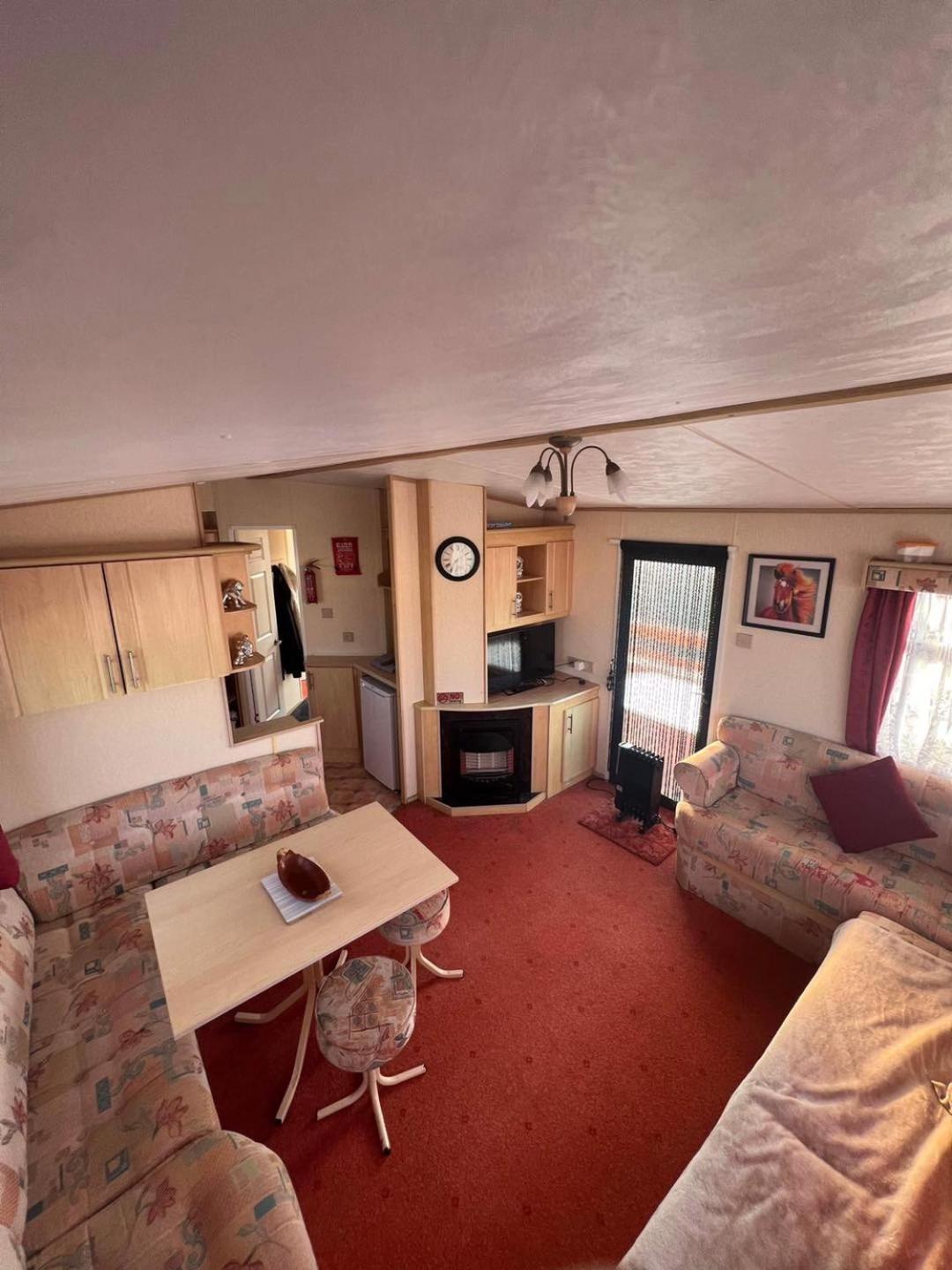 Kerrys Place, 75 Sealands Caravan Site, Ingoldmells 6 Berth Hotel Bagian luar foto